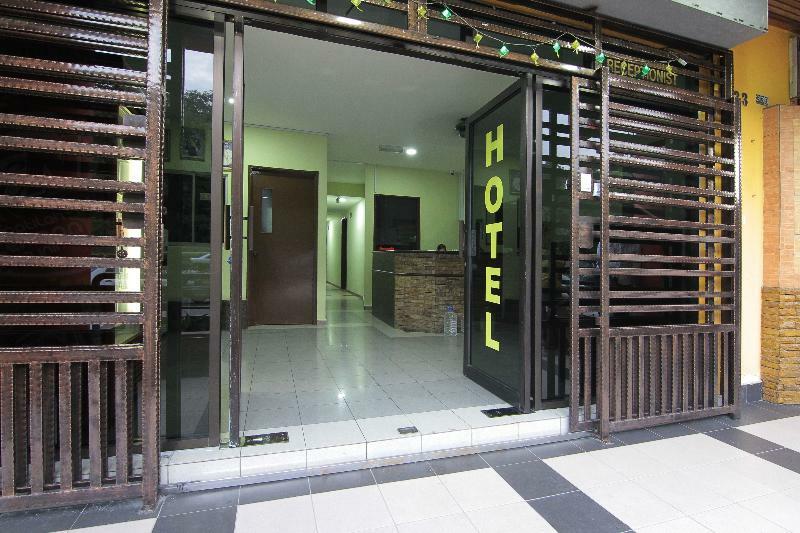 Super Oyo 432 My 7Days Inn Johor Bahru Zewnętrze zdjęcie